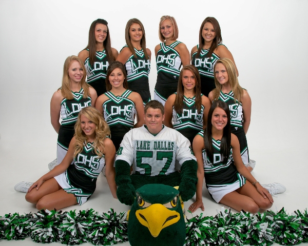 2009 Lake Dallas Falcons cheerleaders